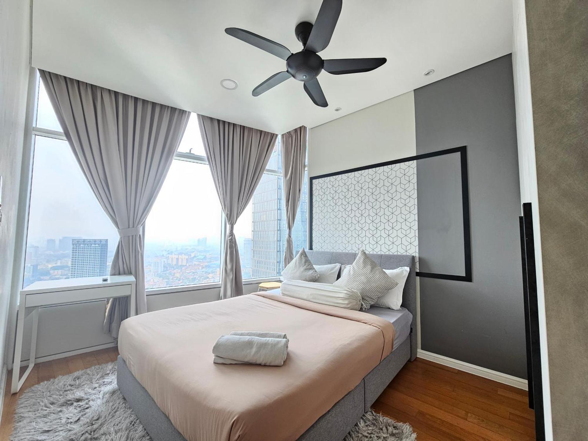 Sky Suites & Residence Klcc Куала Лумпур Екстериор снимка